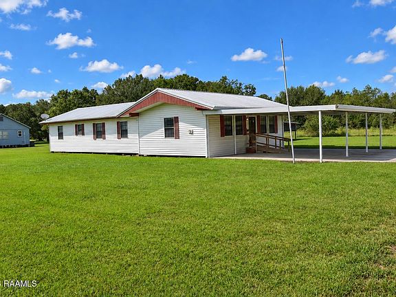 2nd image of 16026 State Highway 685