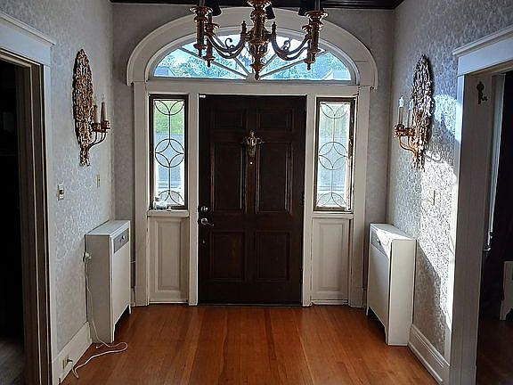 3rd image of 618 Prospect Ave