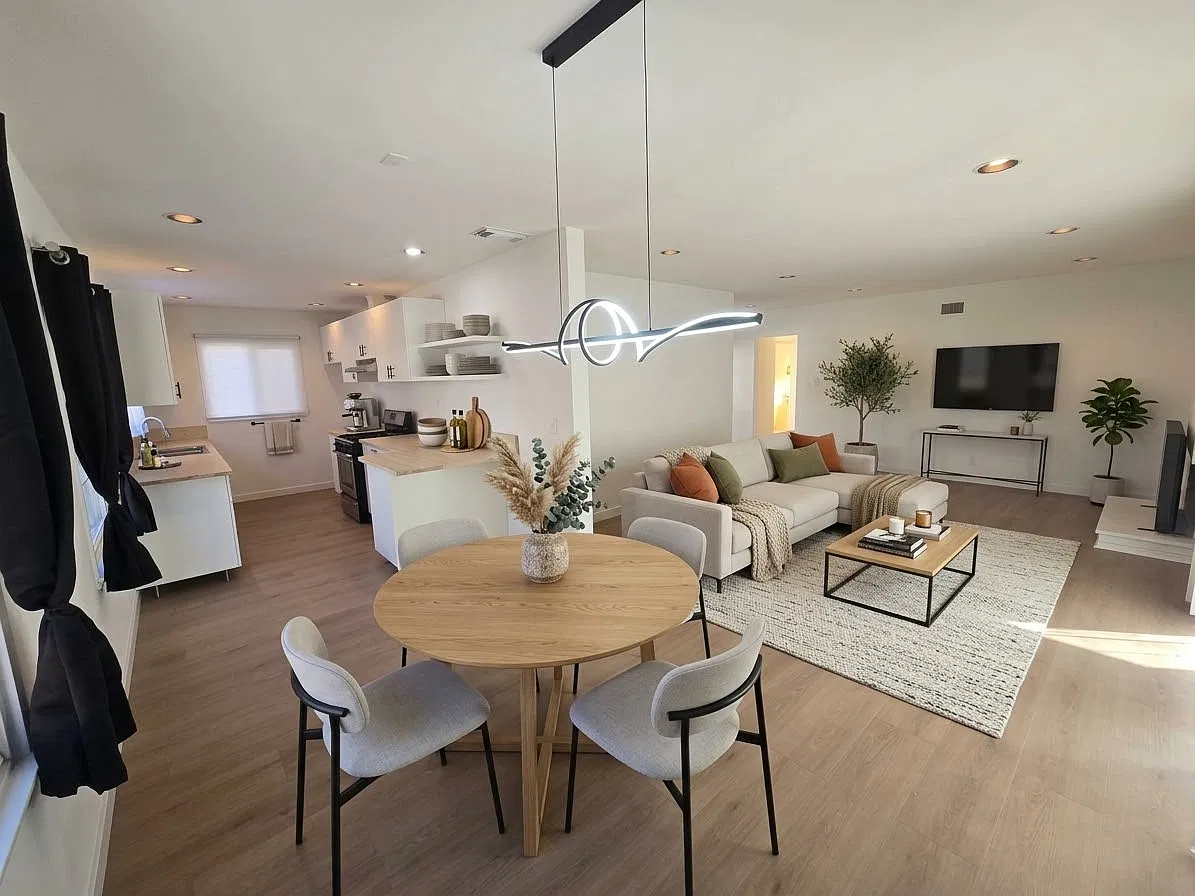 4 bed, 2.5 bath, 1524 sqft, $4,750 — Photo 2