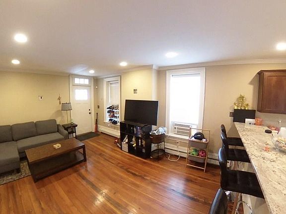 2nd image of 18 1st St #1