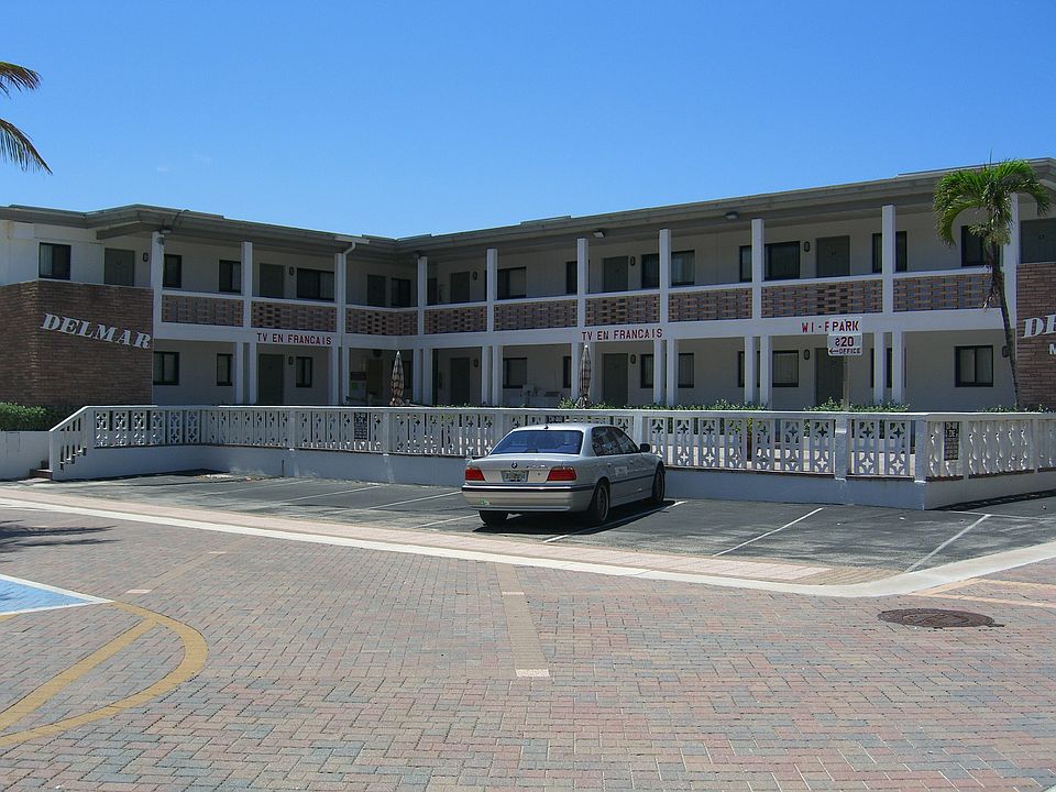 Delmar Motel Apartments 