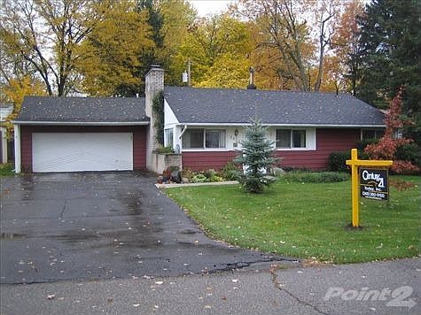4th image of 2633 Elsinore Dr