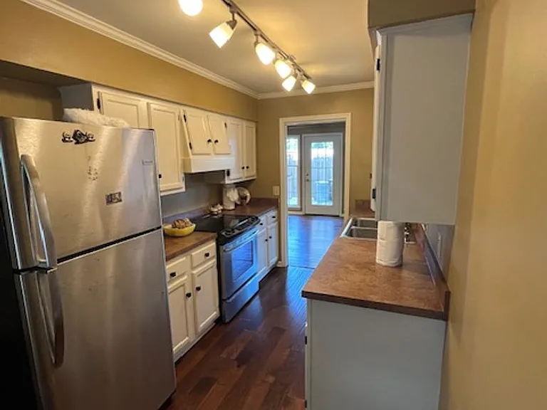 2805 Foxcroft Rd #704 — Photo 23