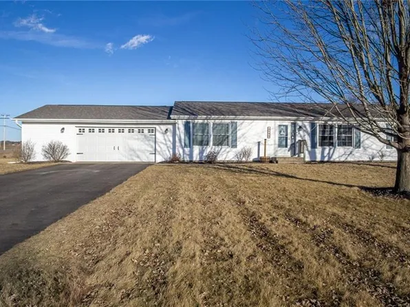 1499 West Northstar Lane, Eau Claire, WI 54703