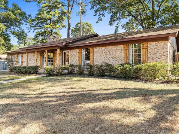 900 Warren Dr, Marshall, TX 75672