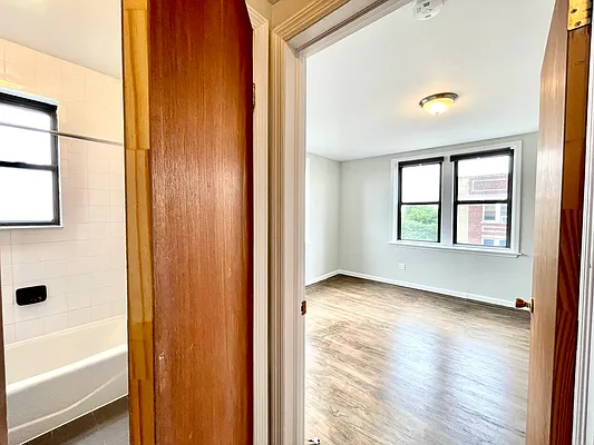 Rented by Pear NYC LLC | media 31