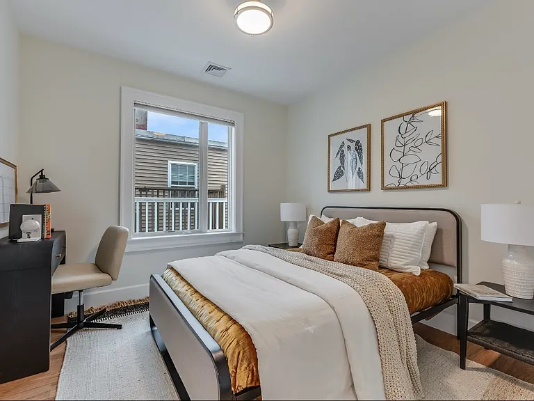 17 Vinton St #3 — Photo 7