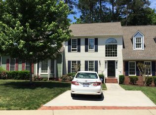 1202 Cranebridge Pl, Chapel Hill, NC 27517