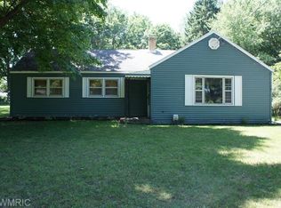 660 S Shore Dr, Portage, MI 49002