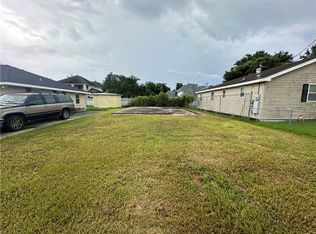 Licciardi Dr, Violet, LA 70092