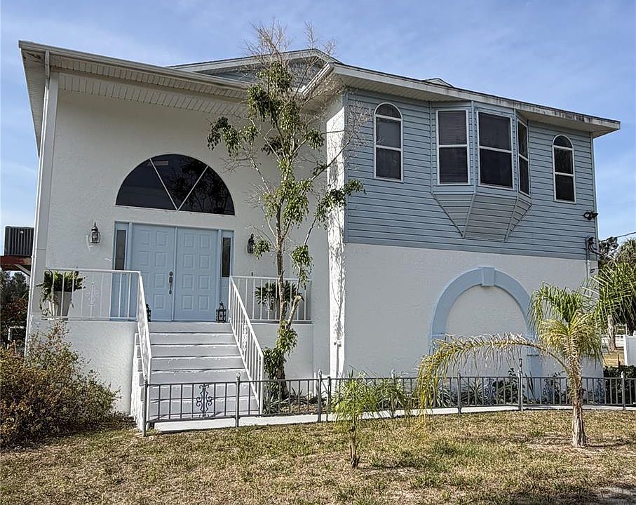 1st image of 6810 Seaview Blvd