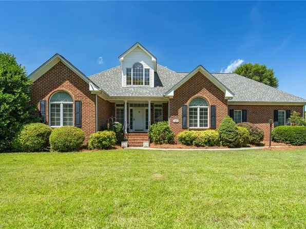 825 Lee St, Gibsonville, NC 27249