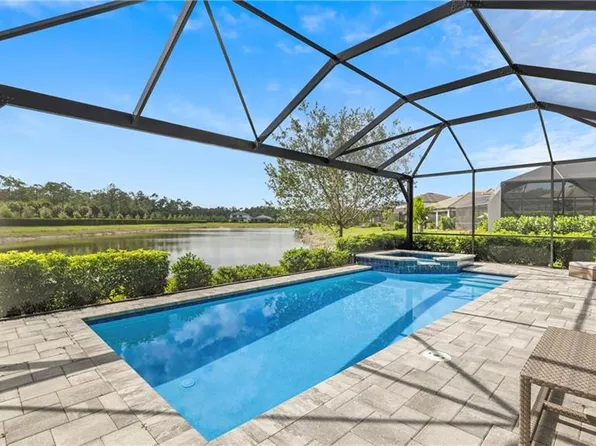 10428 Ventana LN, NAPLES, FL 34120