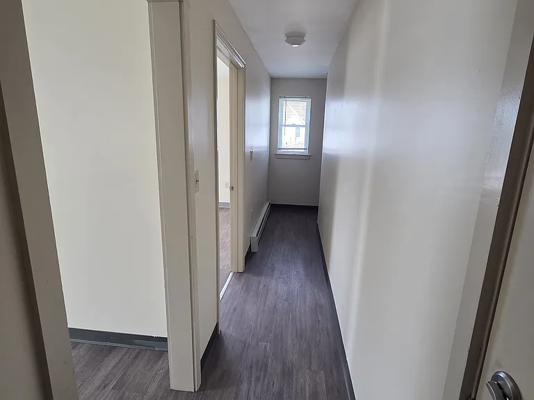 393 Spruce St #3 — Photo 11