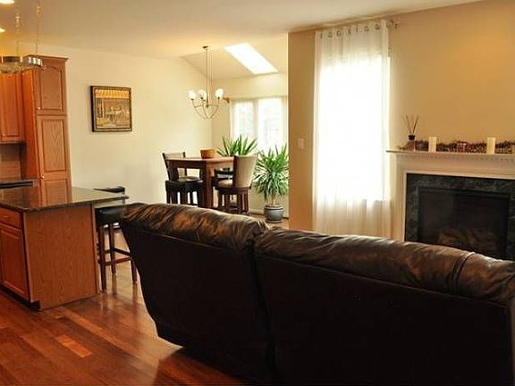 Open Flowing Kitchen