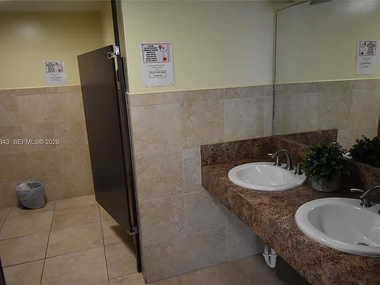 9301 SW 92nd Ave #212-B — Photo 35