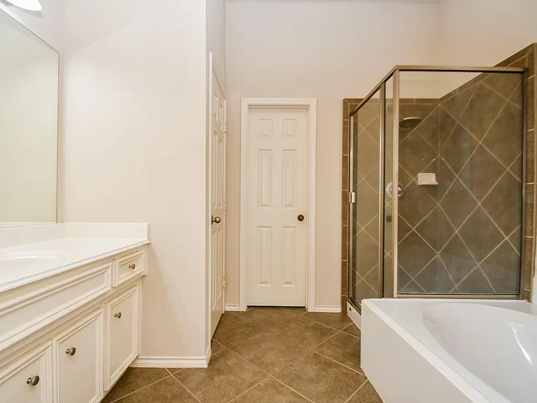 14947 Atmore Place Dr — Photo 25