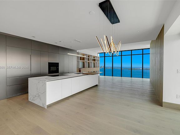 4th image of 1451 Brickell Ave Unit 4403