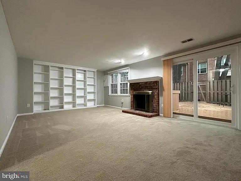 10152 Village Knolls Ct — Photo 34