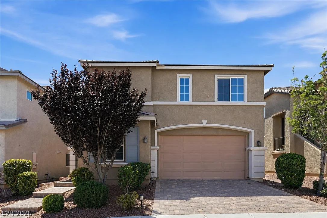 4 bed, 3.0 bath, 2286 sqft, $2,395 — Photo 2