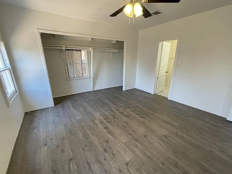 3805 N 9th Pl — Photo 13