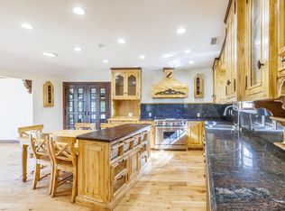 12608 W Sunset Blvd, Los Angeles, CA 90049