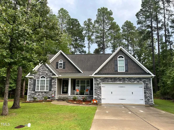 275 Maplewood Dr, Sanford, NC 27332