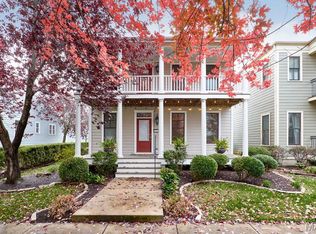 3214 S Canal Way, Saint Charles, MO 63301