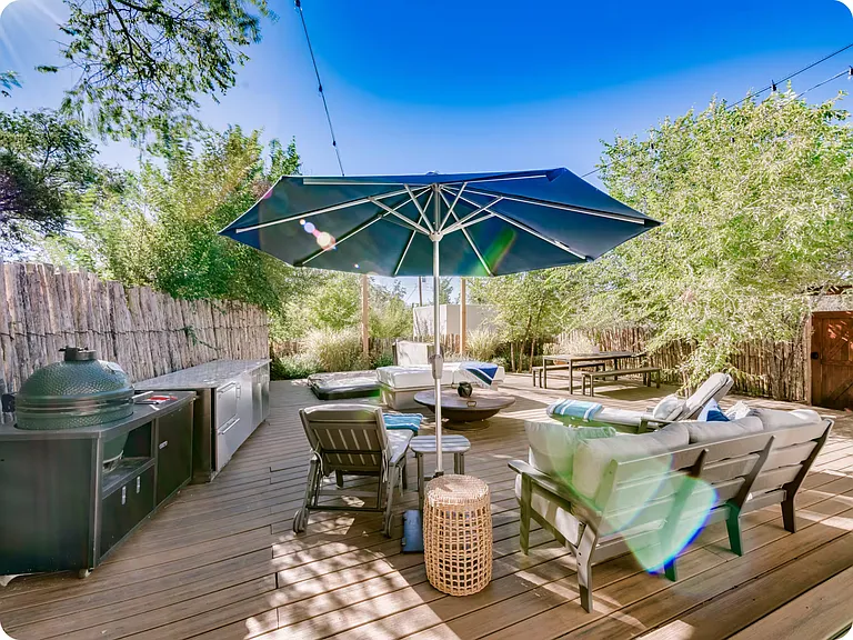 1202 Don Gaspar Ave — Photo 4
