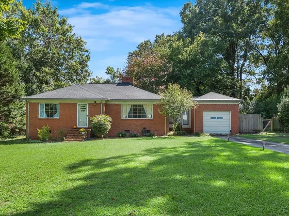 1110 Southerlund Rd, Garner, NC 27529
