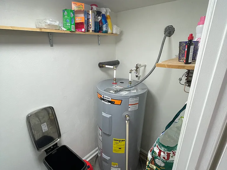Utility Room/Storage