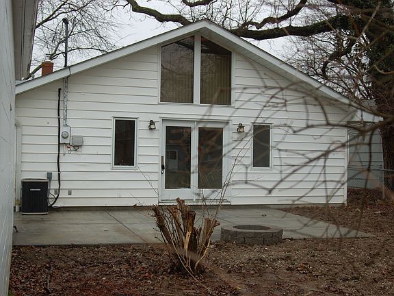 back yard with patio and firepit