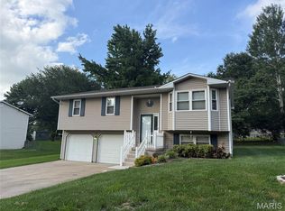 220 Alpine Dr, Cape Girardeau, MO 63701