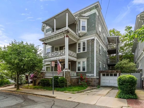 12 Merrill St, Cambridge, MA 02139