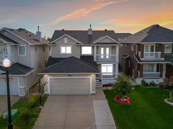 51 E Coral Reef Close NE, Calgary, AB T3J 3Y7
