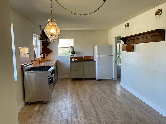 5th image of 1886 E Siggard Dr