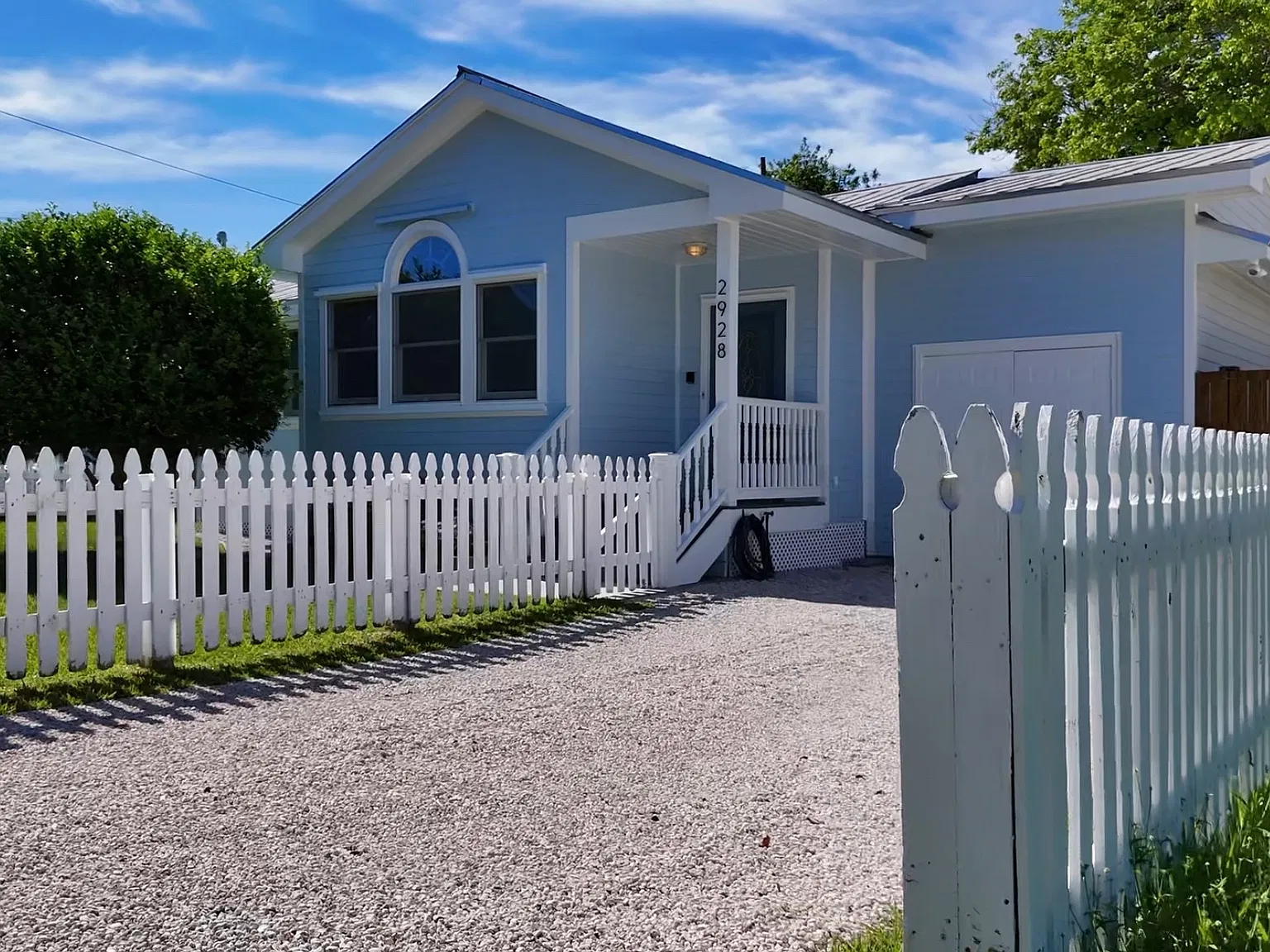 3 bed, 1641 sqft, $8,000 — Photo 3