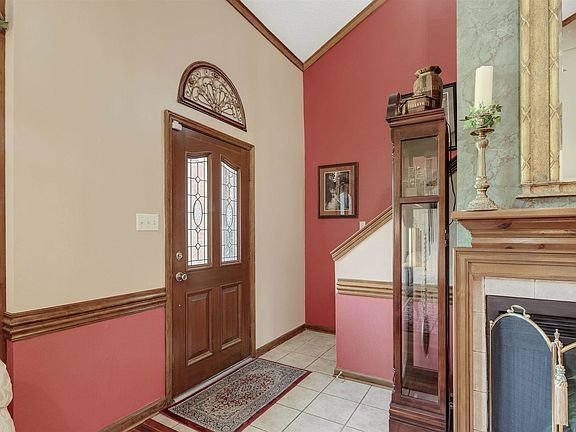 4th image of 2591 Copperfield Dr