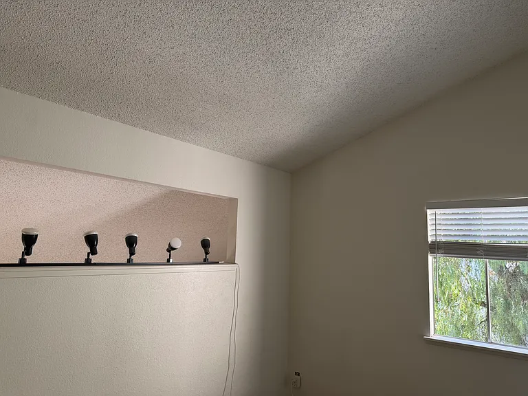 Upstairs "loft" Could be used an an additional bedroom or an office