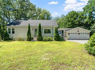 84 Fern Ave, Amesbury, MA 01913