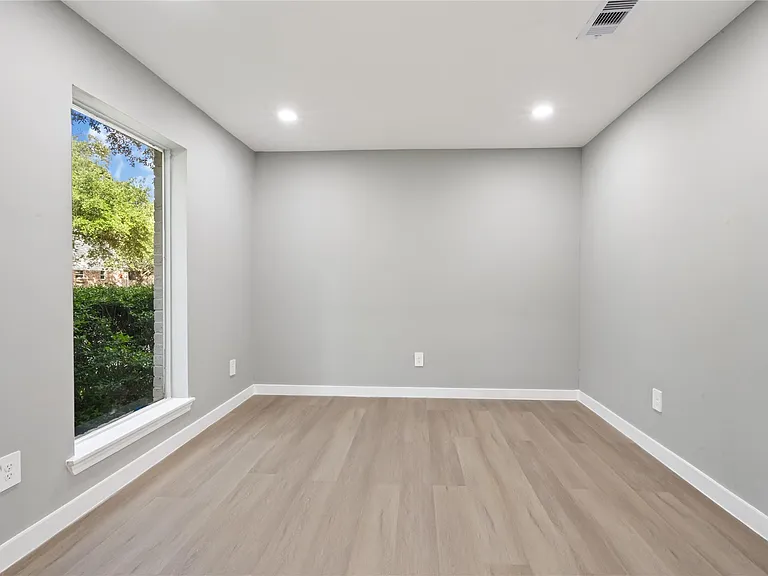 14015 Cleobrook Dr — Photo 14