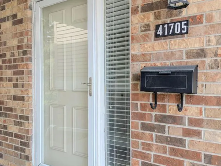 41705 Broquet Dr #177 — Photo 9