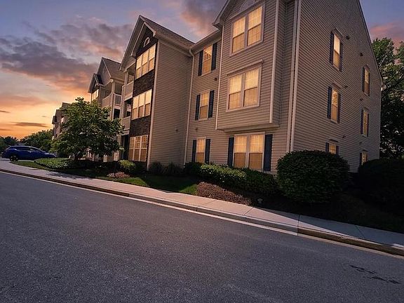 2nd image of 6391 Rutherford Ct APT D