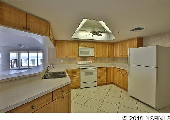 5th image of 5221 S Atlantic Ave #3010
