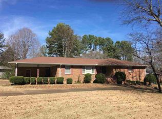 5 Apachie Cv, Jackson, TN 38305