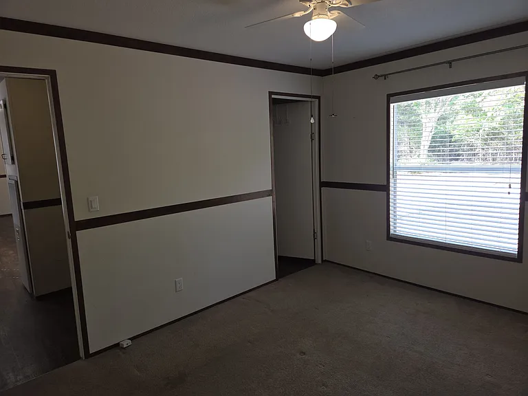 1040 Short Cut Rd — Photo 14