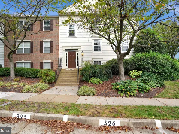 12108 Green Leaf Ct Suite 114, Fairfax, VA 22033