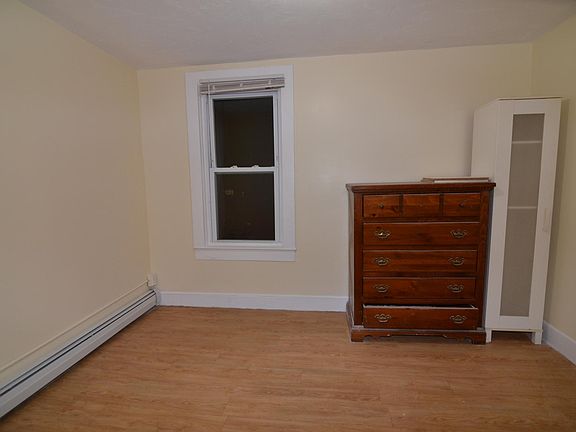 5th image of 25 Farrington St #2