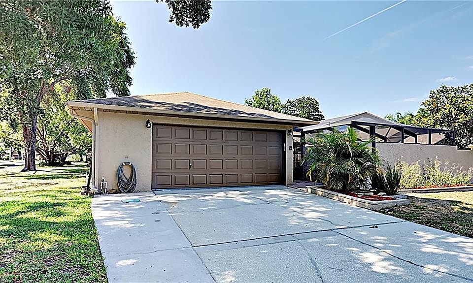 1st image of 2743 Monica Ln