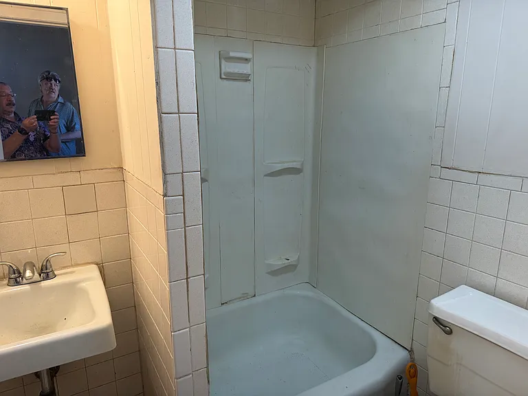 283 Van Duzer St #2 — Photo 11